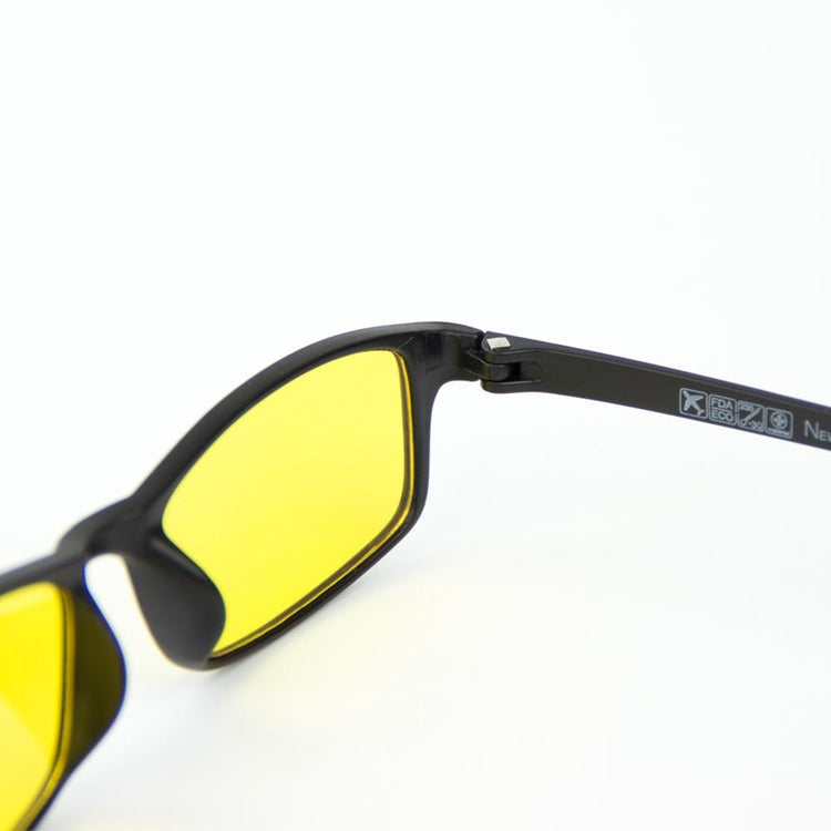 Certified Blue Light Filter glasses are a necessary tool for gamers and in the workplace. The computer glasses protect the eyes from harmful rays and light during long-term use.