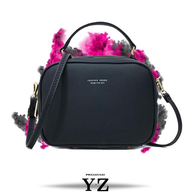 Signature Handbag - Deep Black